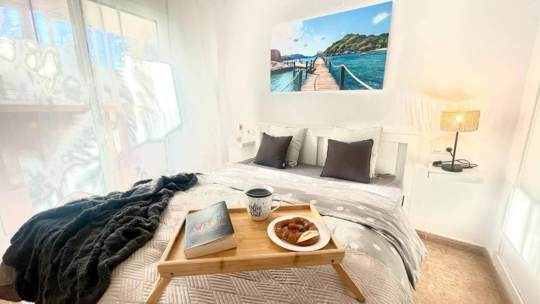 Sale - Apartment - Torrevieja - La Mata