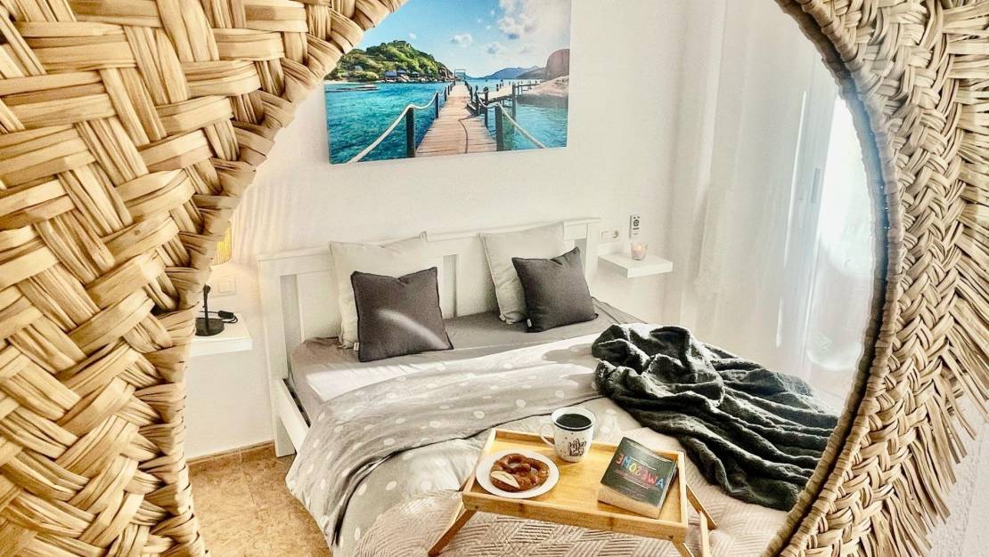 Sale - Apartment - Torrevieja - La Mata