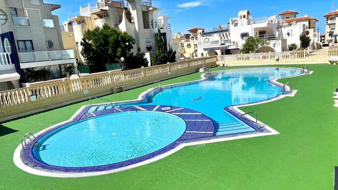 Sale - Apartment - Torrevieja - La Mata