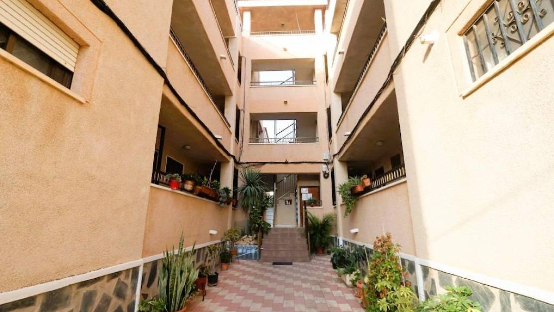 Sale - Apartment - Torrevieja - La siesta