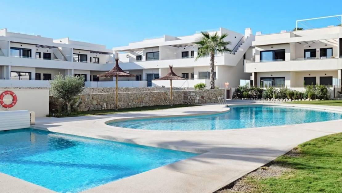 Sale - Apartment - Torrevieja - La Veleta