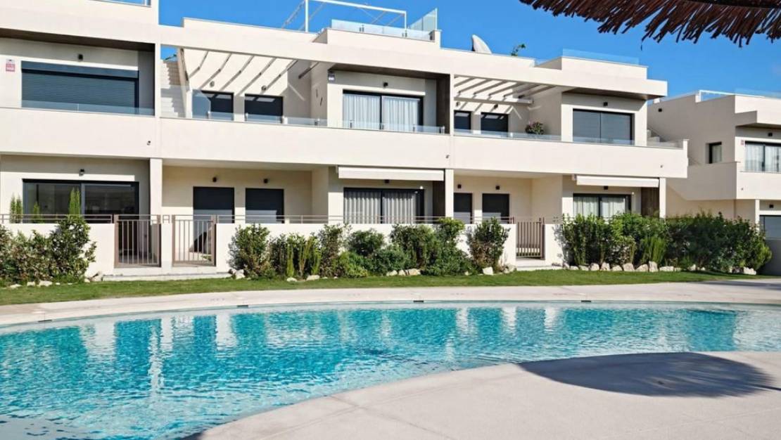 Sale - Apartment - Torrevieja - La Veleta