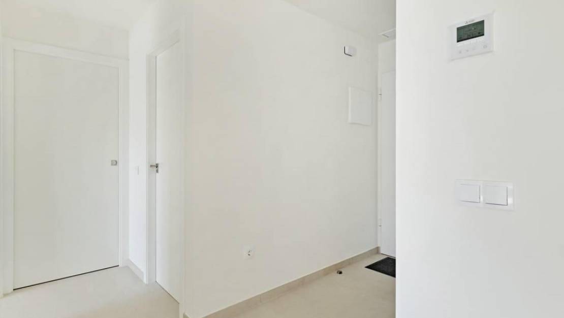 Sale - Apartment - Torrevieja - La Veleta