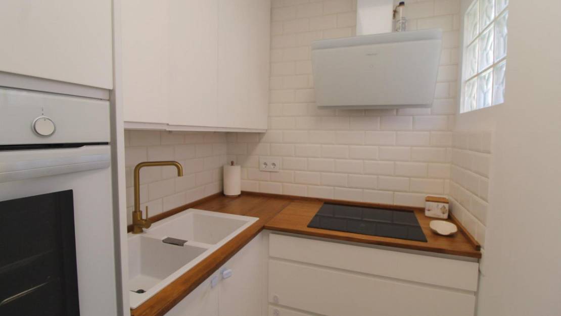 Sale - Apartment - Torrevieja - La Veleta