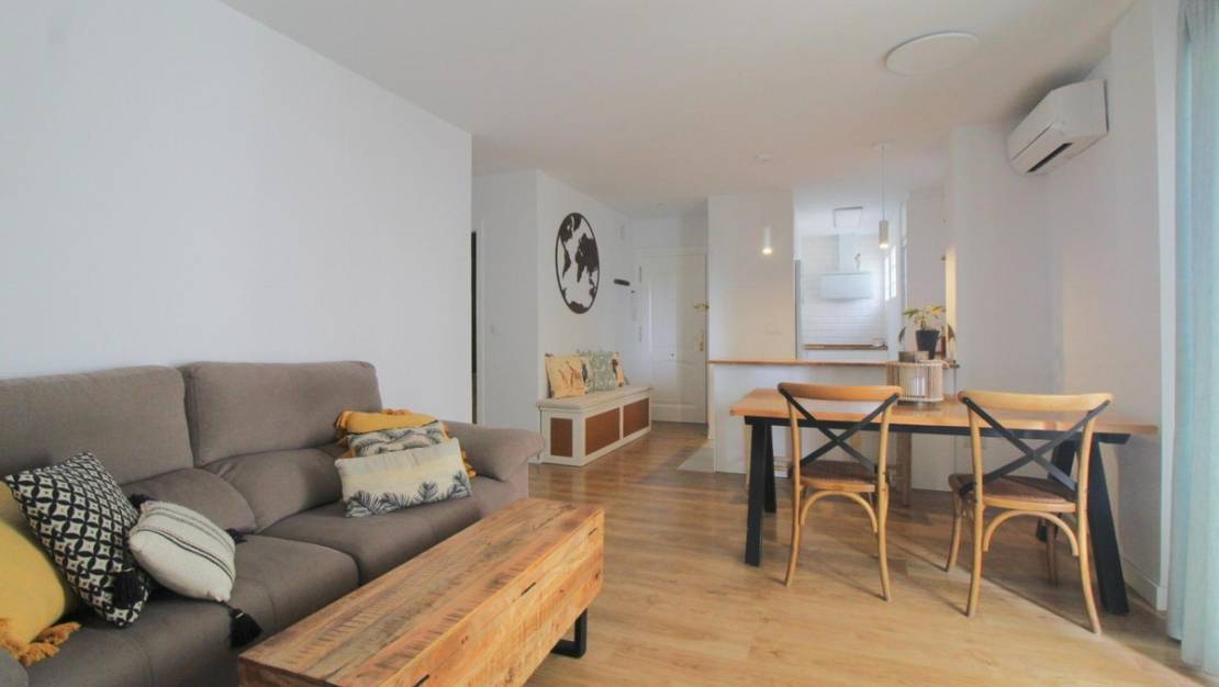 Sale - Apartment - Torrevieja - La Veleta