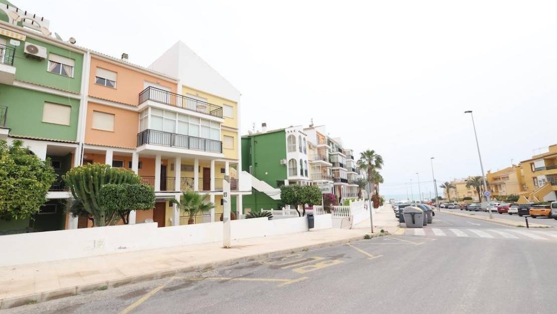 Sale - Apartment - Torrevieja - La Veleta