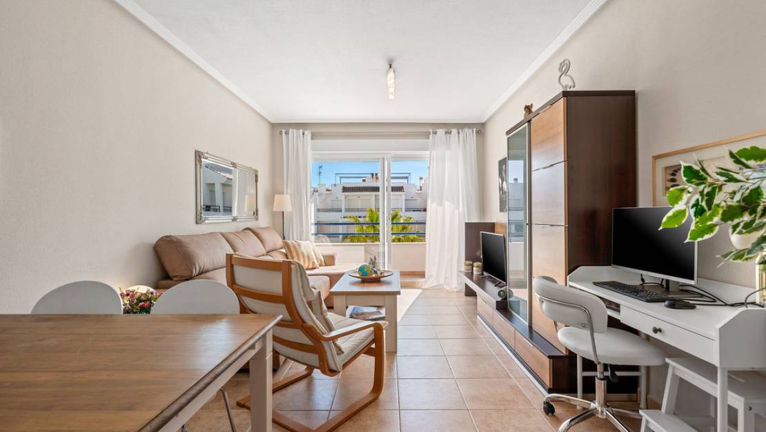 Sale - Apartment - Torrevieja - La Veleta