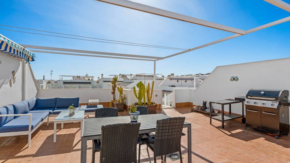 Sale - Apartment - Torrevieja - La Veleta