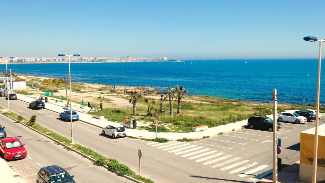 Sale - Apartment - Torrevieja - La Veleta