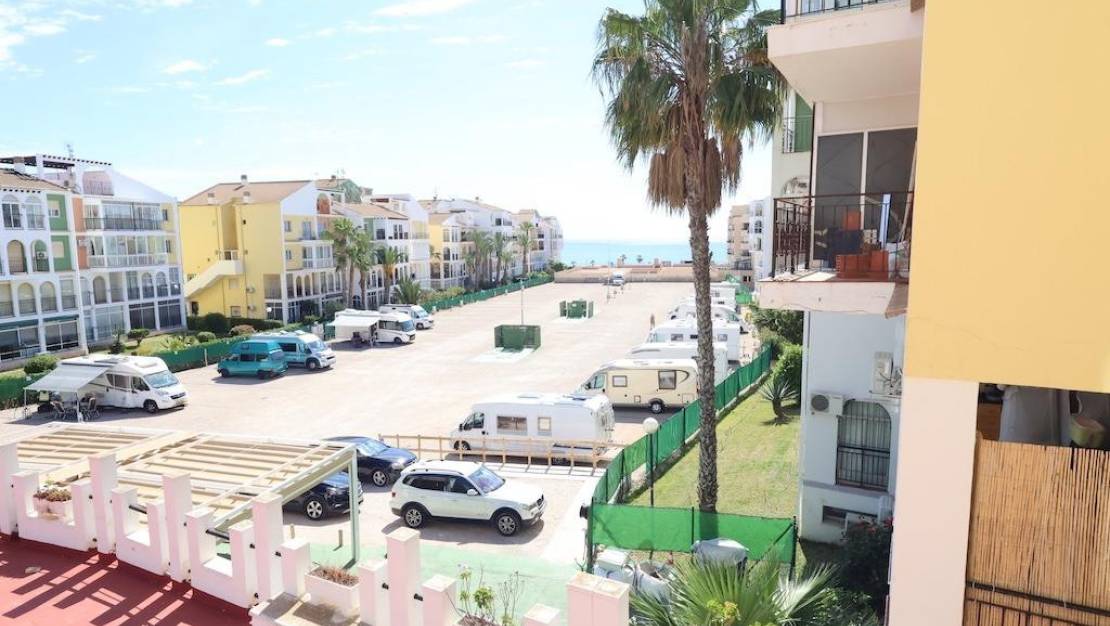Sale - Apartment - Torrevieja - La Veleta