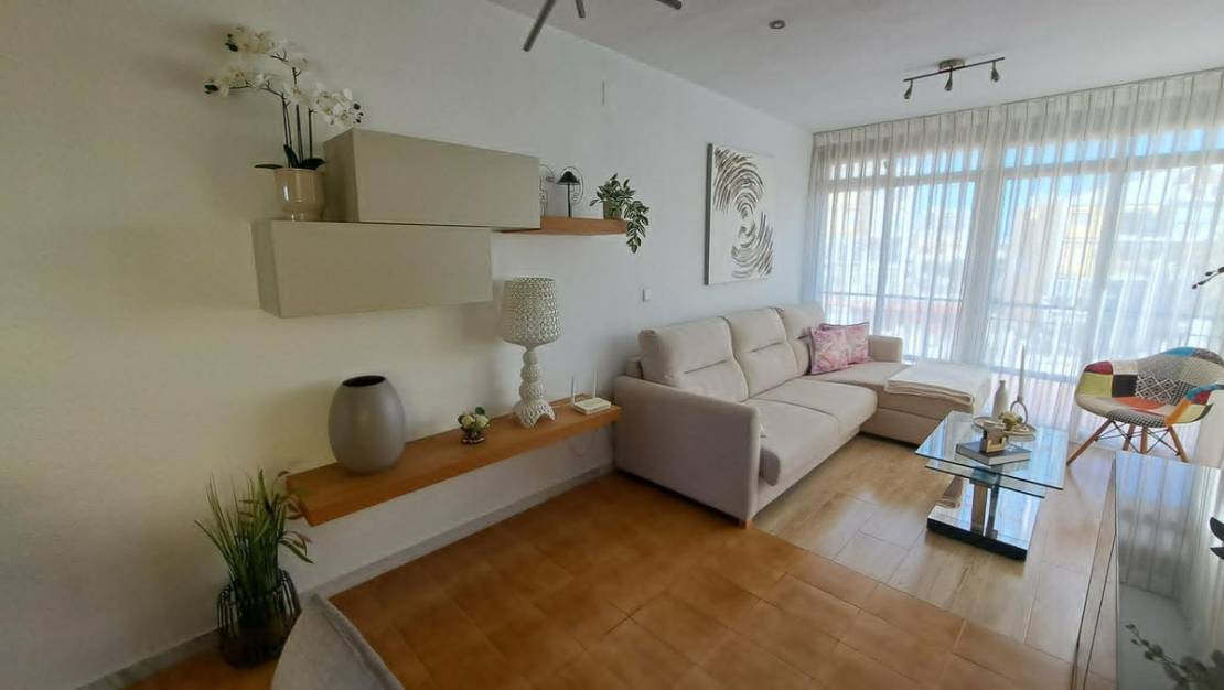Sale - Apartment - Torrevieja - La Veleta