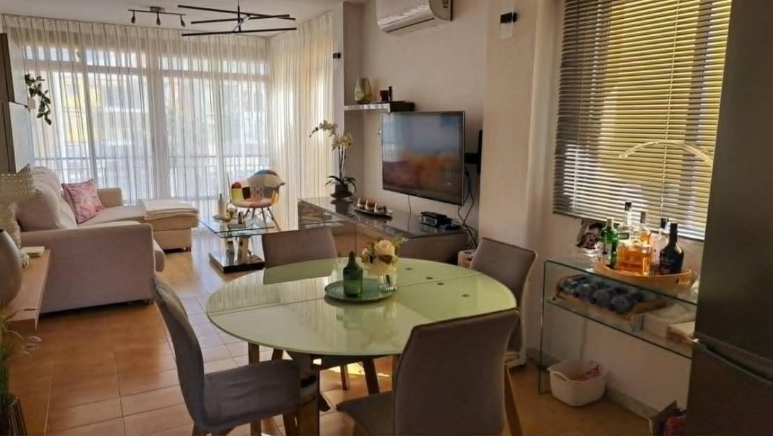 Sale - Apartment - Torrevieja - La Veleta