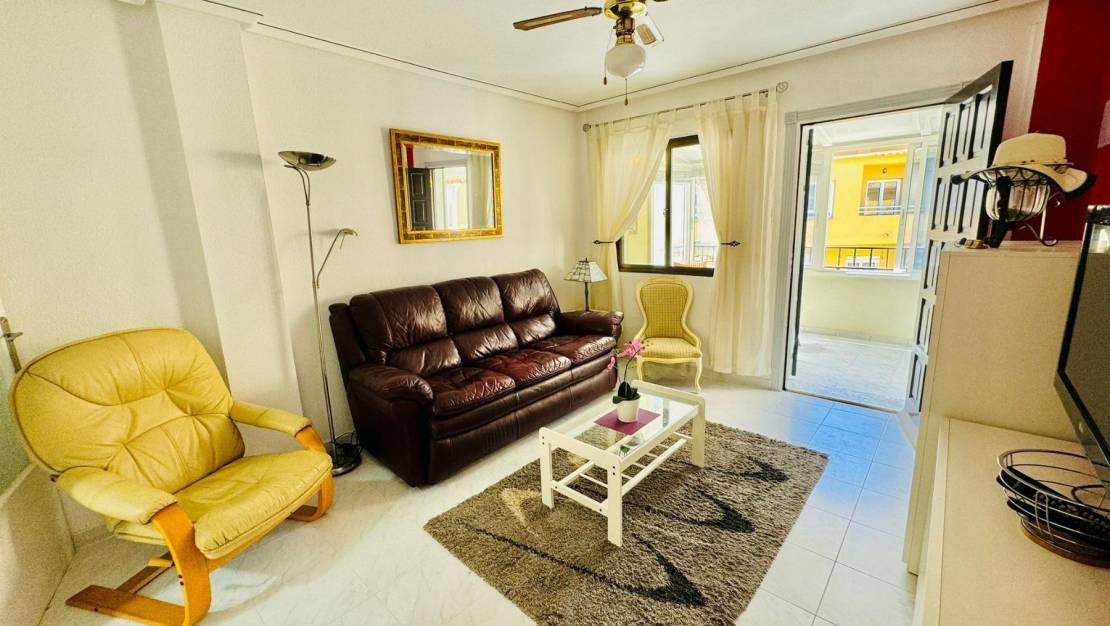 Sale - Apartment - Torrevieja - La Veleta