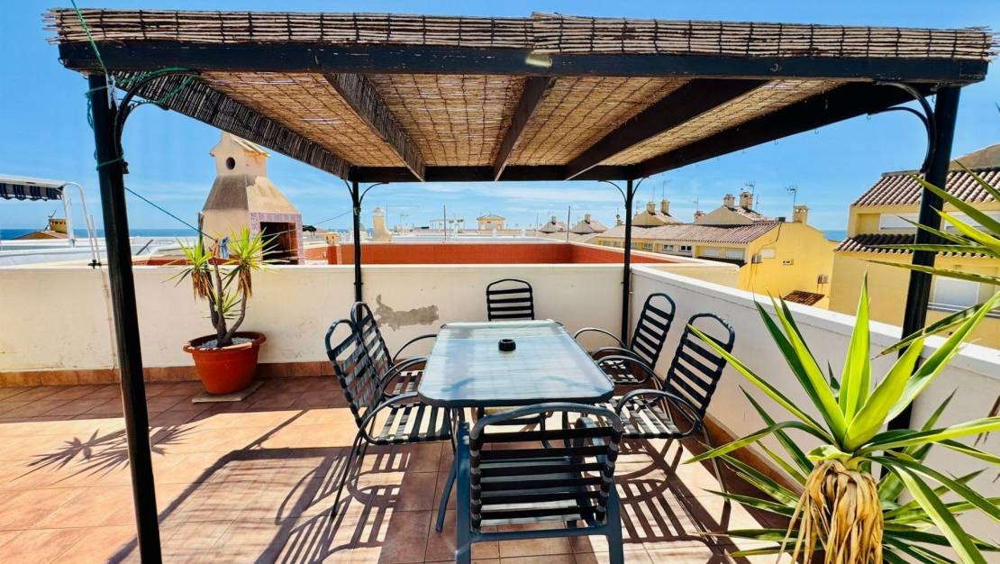 Sale - Apartment - Torrevieja - La Veleta