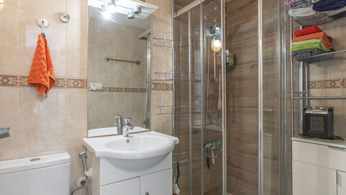 Sale - Apartment - Torrevieja - Lago jardin