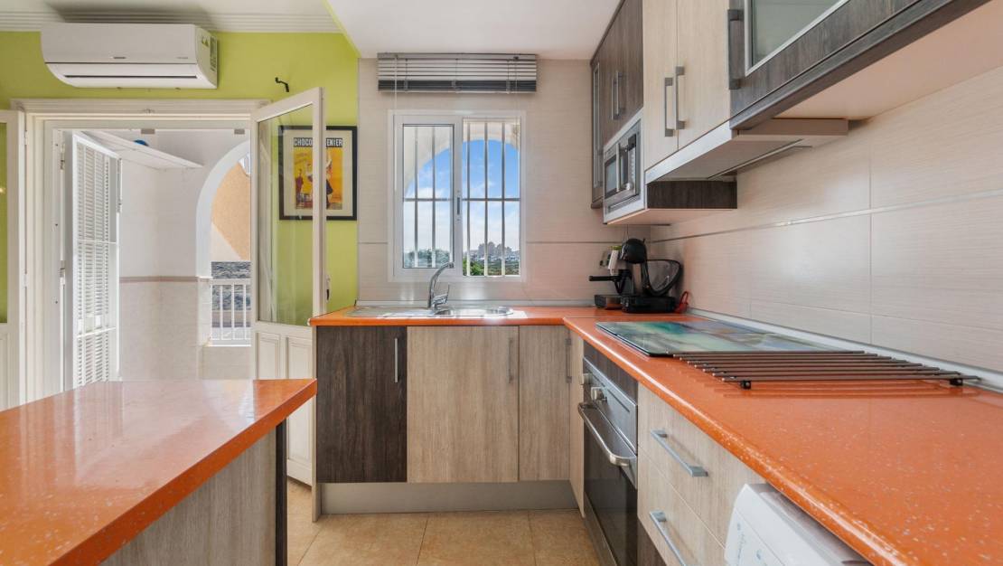 Sale - Apartment - Torrevieja - Los Europeos