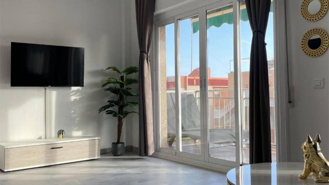 Sale - Apartment - Torrevieja - Los Europeos