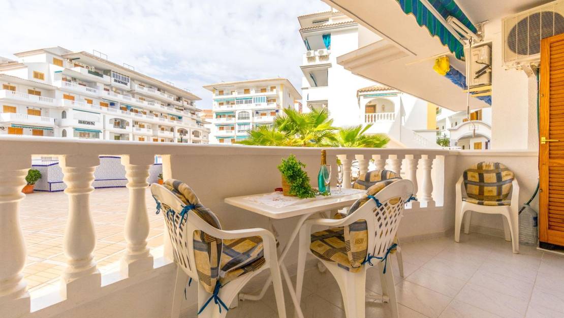 Sale - Apartment - Torrevieja - Los Europeos