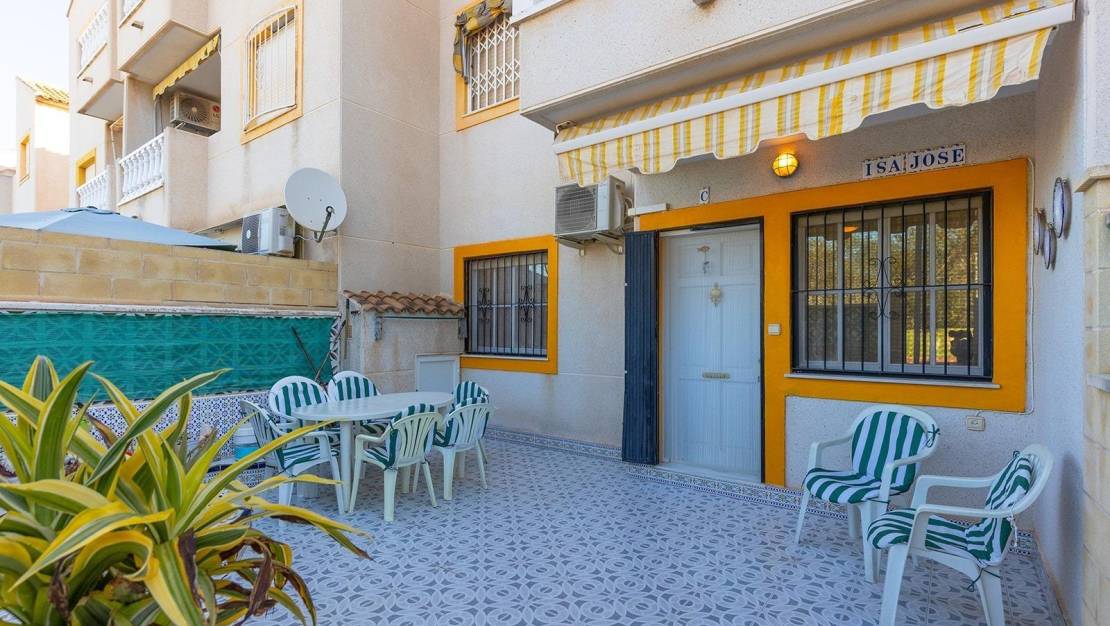 Sale - Apartment - Torrevieja - Parque Acuático - Sector 25