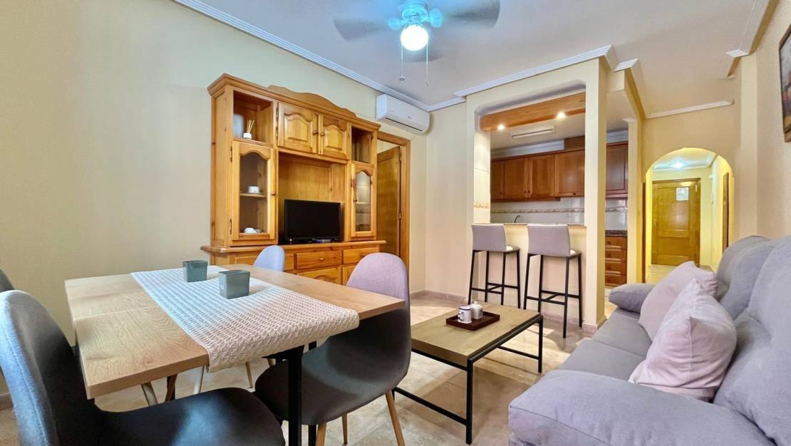 Sale - Apartment - Torrevieja - Parque las naciones