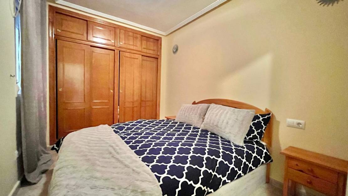 Sale - Apartment - Torrevieja - Parque las naciones
