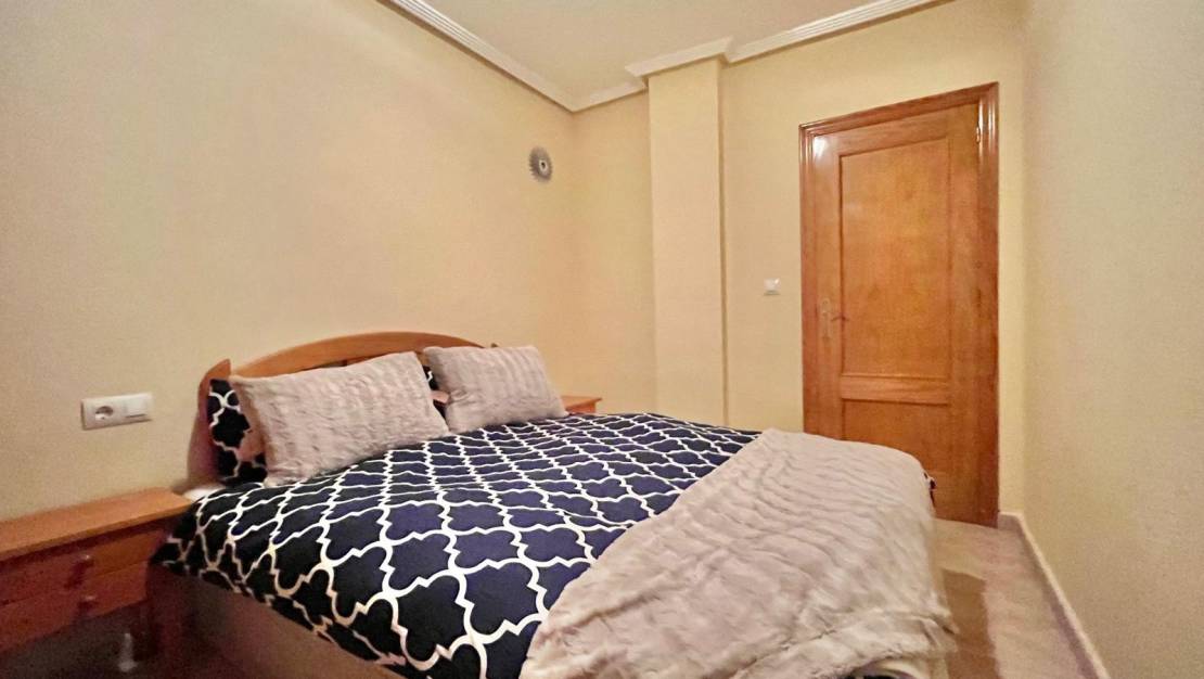 Sale - Apartment - Torrevieja - Parque las naciones