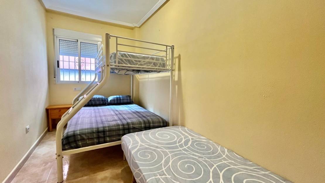 Sale - Apartment - Torrevieja - Parque las naciones