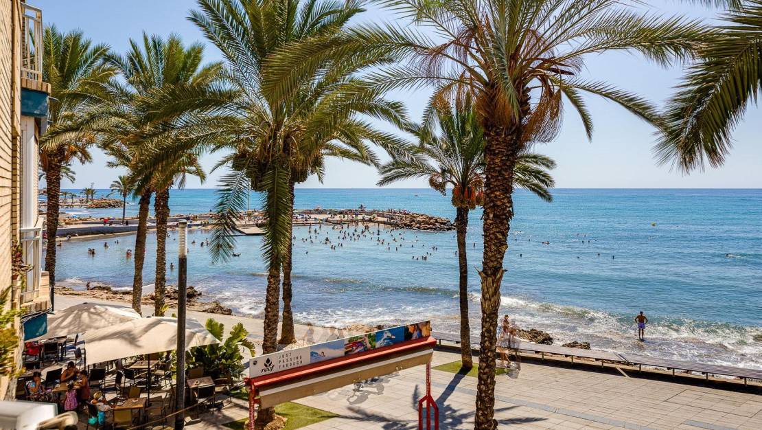 Sale - Apartment - Torrevieja - Paseo maritimo