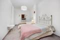 Sale - Apartment - Torrevieja - Paseo maritimo