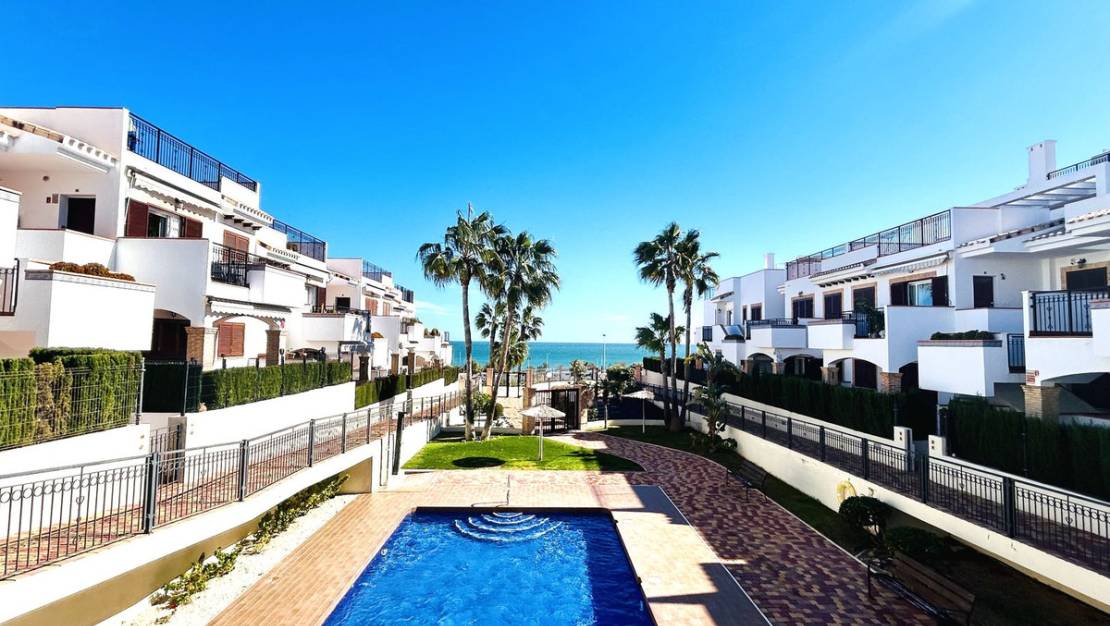 Sale - Apartment - Torrevieja - Playa De La Mata