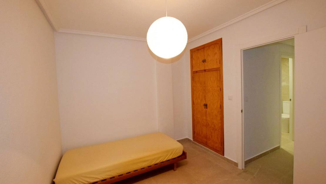 Sale - Apartment - Torrevieja - Playa De La Mata
