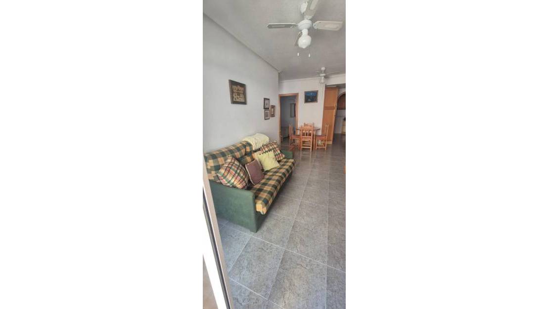 Sale - Apartment - Torrevieja - Playa de los Locos