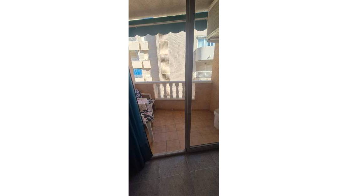 Sale - Apartment - Torrevieja - Playa de los Locos