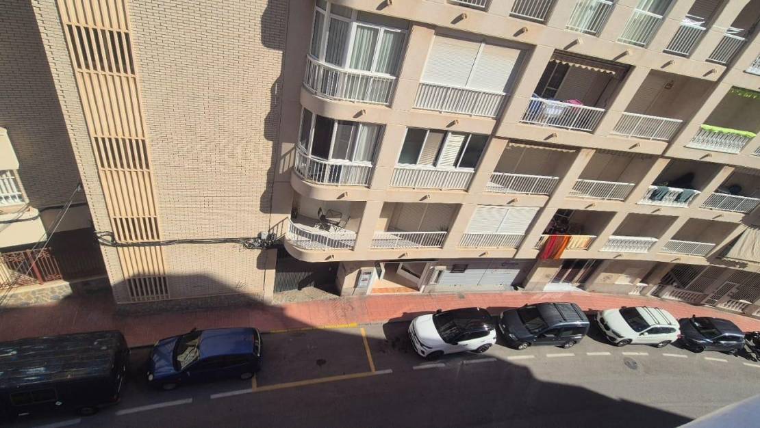 Sale - Apartment - Torrevieja - Playa de los Locos