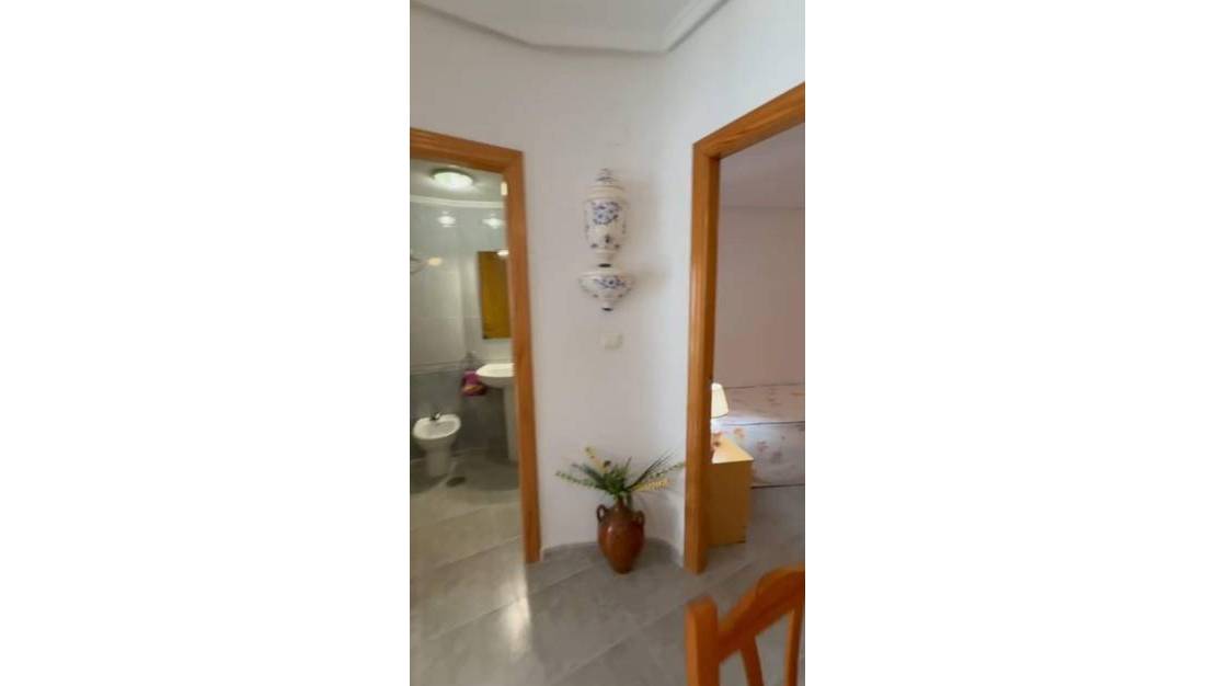 Sale - Apartment - Torrevieja - Playa de los Locos