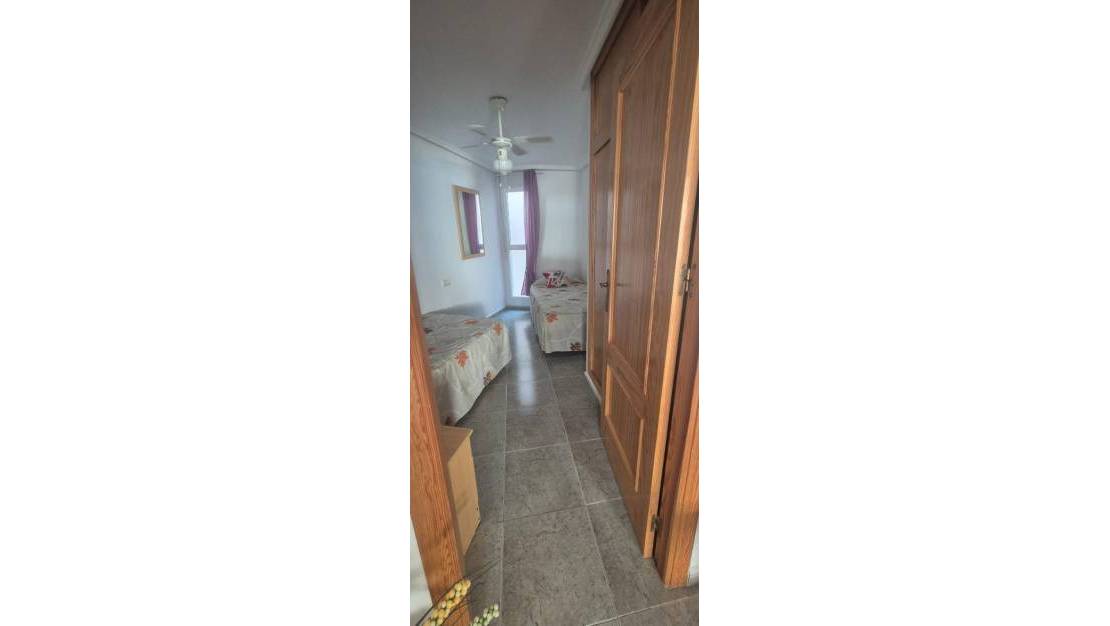 Sale - Apartment - Torrevieja - Playa de los Locos