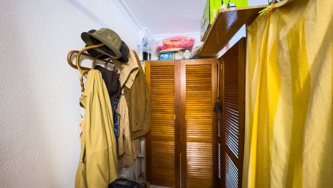 Sale - Apartment - Torrevieja - Playa de los Locos