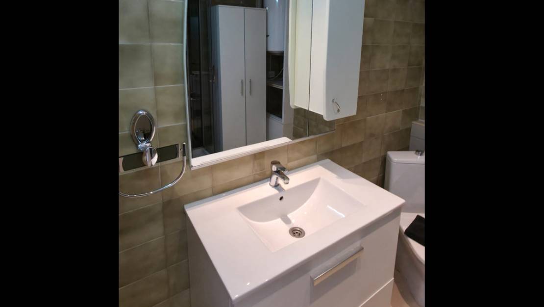 Sale - Apartment - Torrevieja - Playa de los Locos