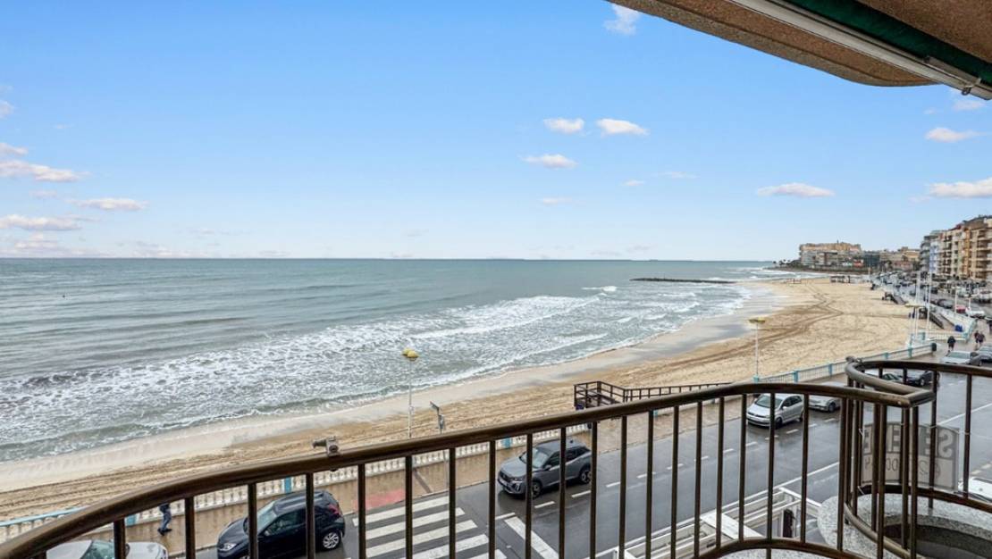 Sale - Apartment - Torrevieja - Playa de los Locos