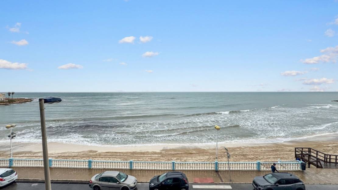 Sale - Apartment - Torrevieja - Playa de los Locos