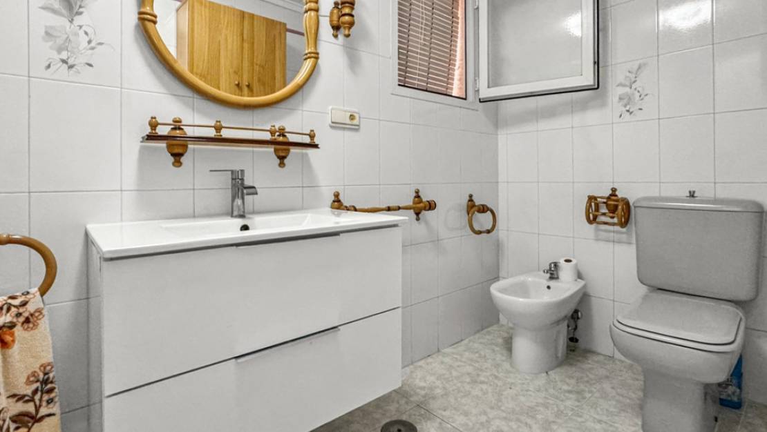 Sale - Apartment - Torrevieja - Playa de los Locos