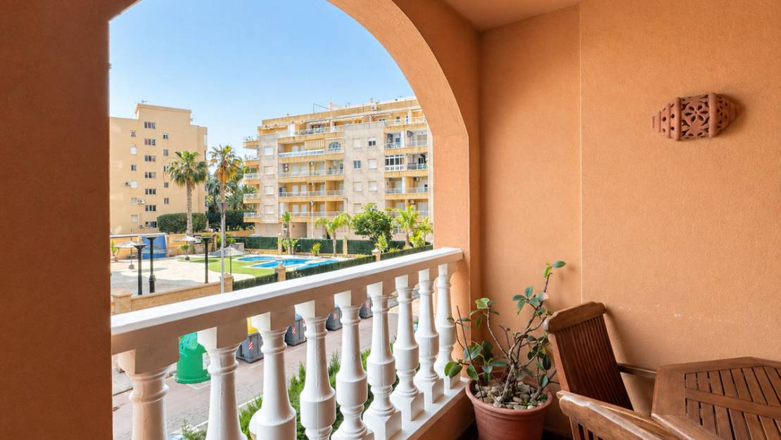 Sale - Apartment - Torrevieja - Playa de los Locos