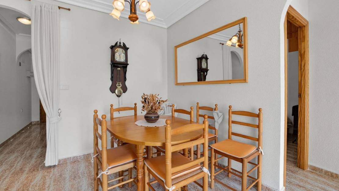 Sale - Apartment - Torrevieja - Playa de los Locos