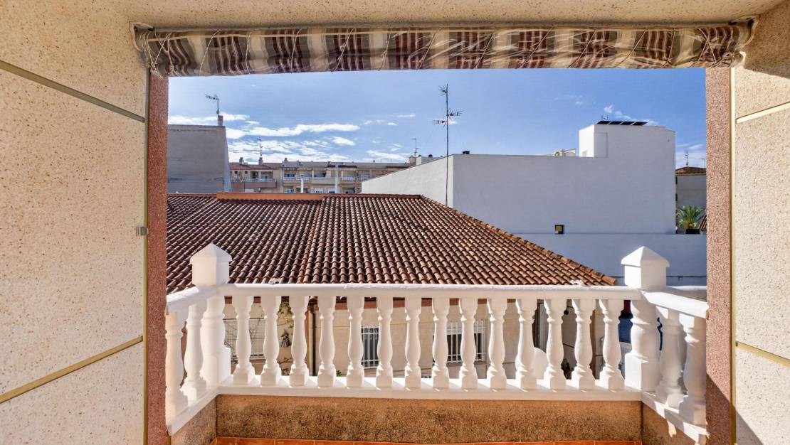 Sale - Apartment - Torrevieja - Playa de los Locos