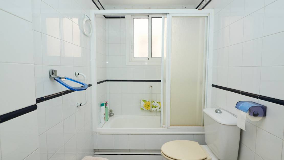 Sale - Apartment - Torrevieja - Playa de los Locos
