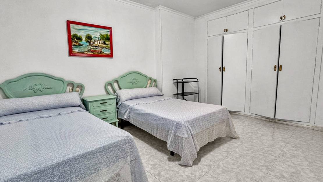Sale - Apartment - Torrevieja - Playa de los Locos