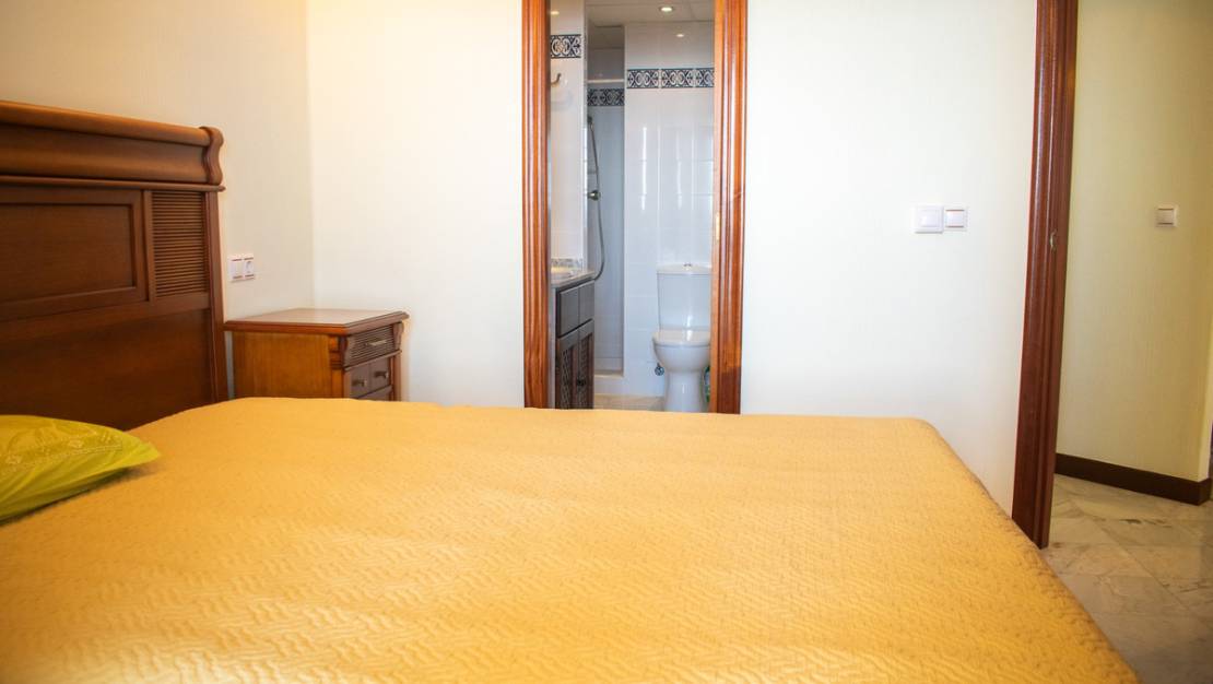 Sale - Apartment - Torrevieja - Playa de los Locos