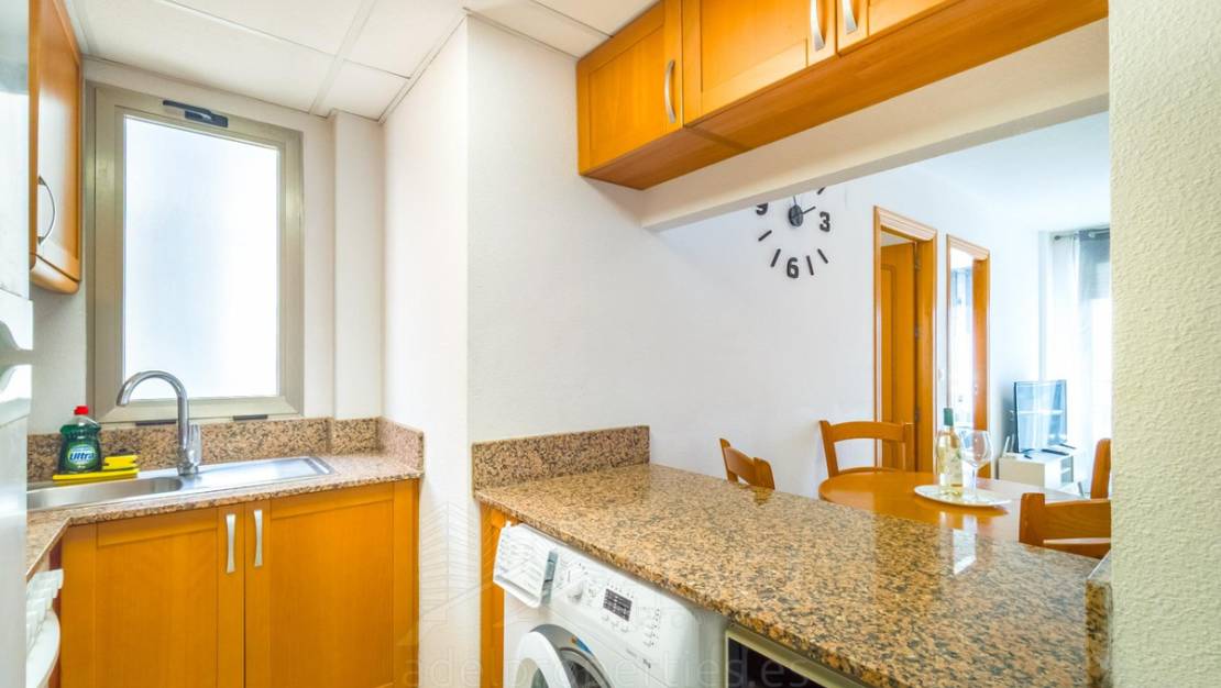 Sale - Apartment - Torrevieja - Playa de los Locos