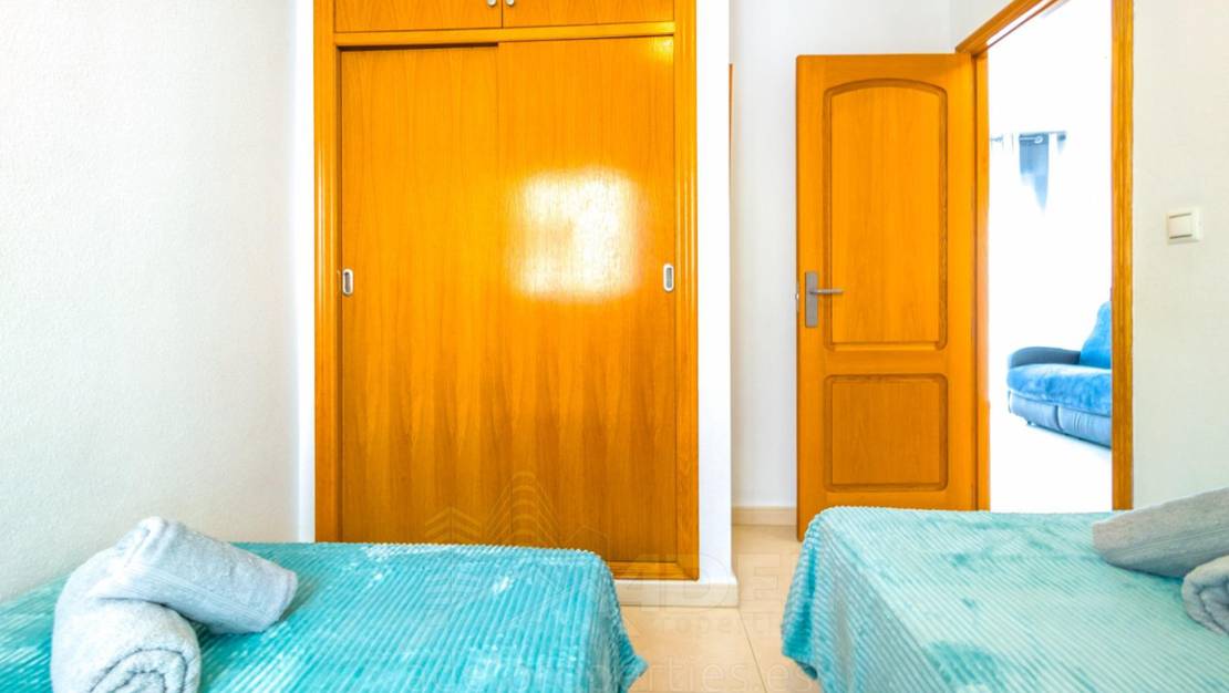 Sale - Apartment - Torrevieja - Playa de los Locos