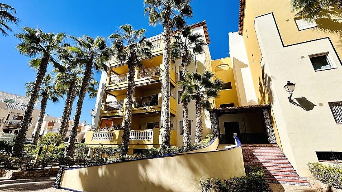Sale - Apartment - Torrevieja - Playa de los Locos